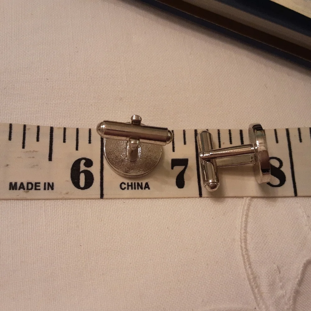 CROFT & BARROW SILVER CUFFLINKS, NEW IN BOX WITH TAGS